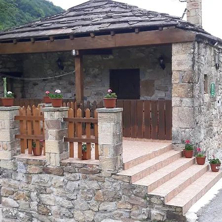 Pasiega Lo Minarro Country house