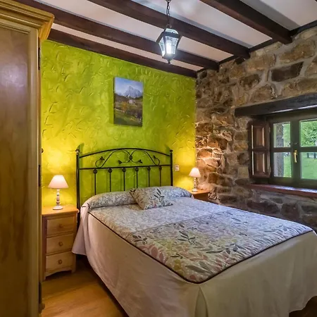 Landhuis Pasiega Lo Minarro San Roque de Ríomiera